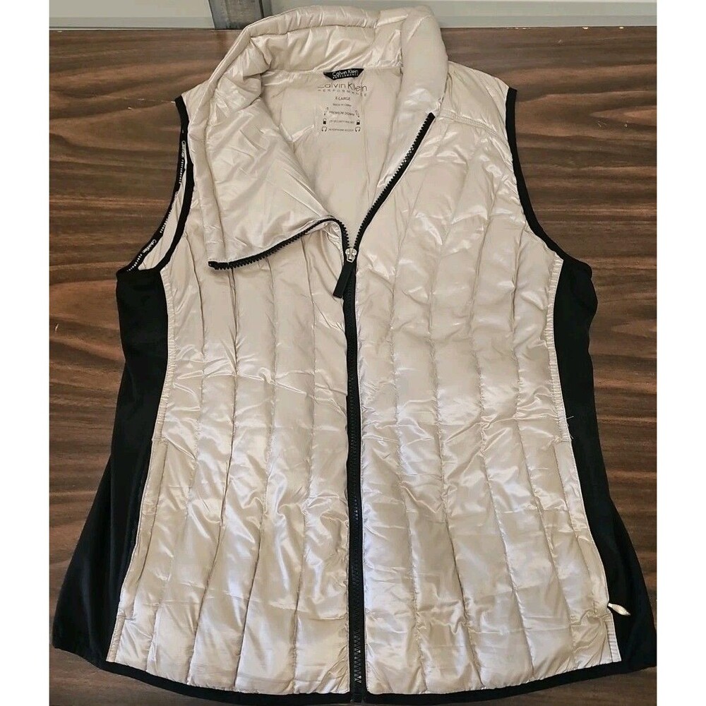 Calvin Klein Performance Women's Beige Puffer Vest Regular Size XL